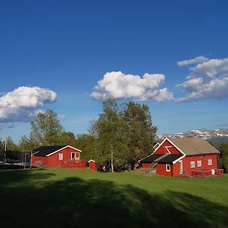 Bustad Hyttetun 3* Skåbu