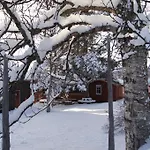 Bustad Hyttetun